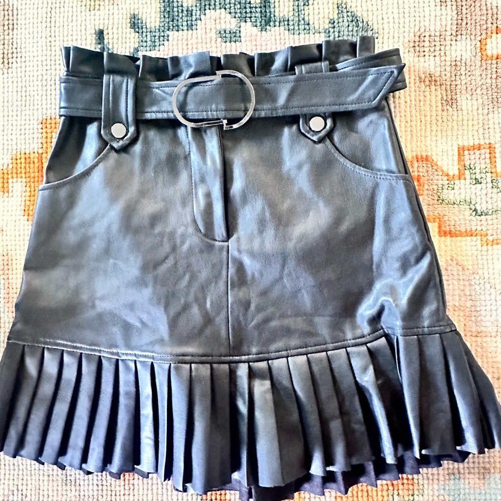 Zara black leather skirt